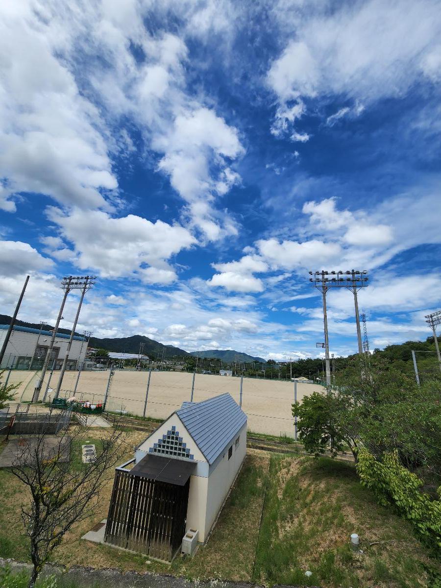 エスペランス学苑 戸建 熊野町民グラウンドまで約150m～260m（徒歩2分～4分）　近くに熊野町民体育館もあります。