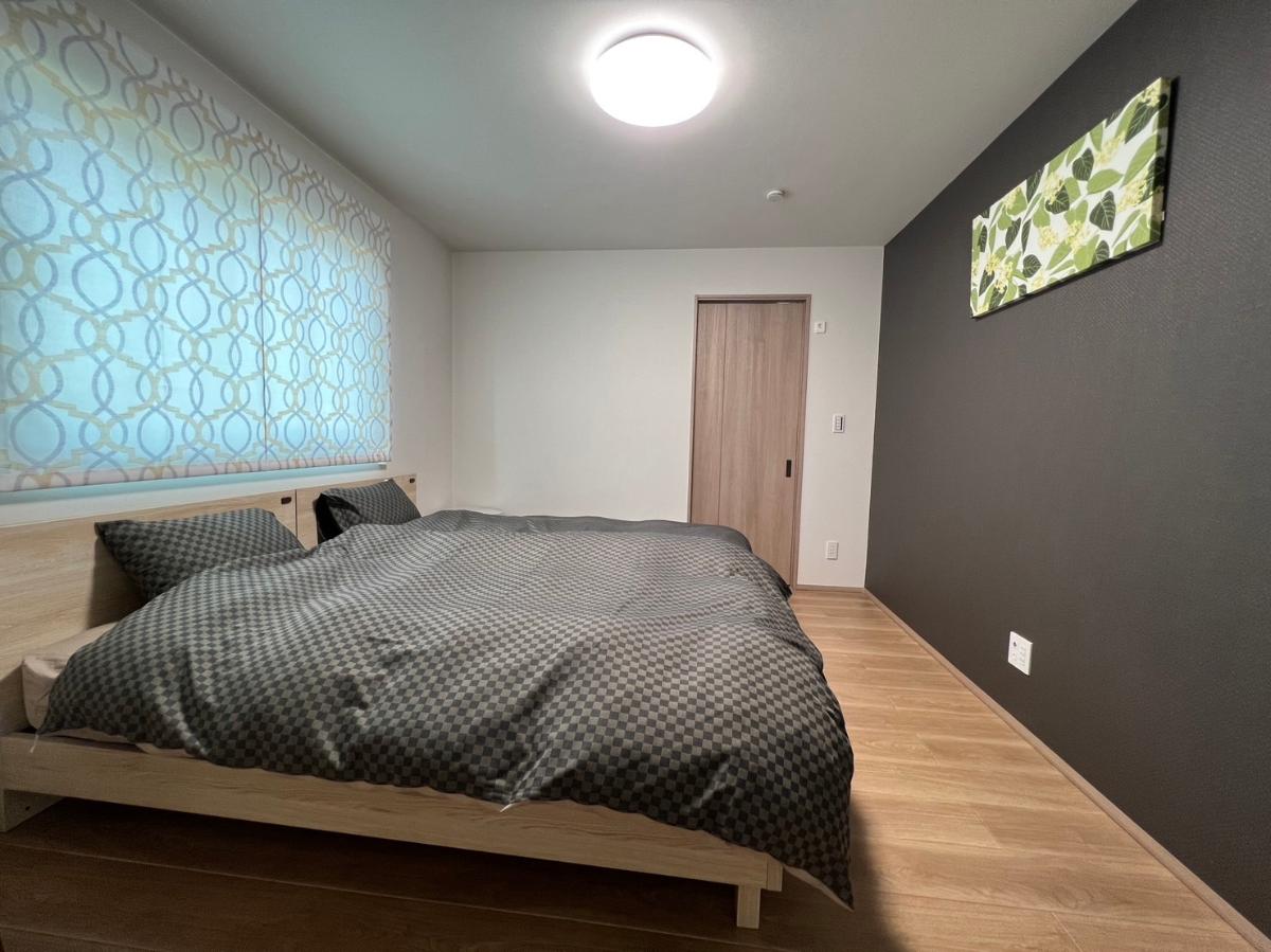 むさし野南分譲住宅 モデルハウス 区画番号No.１ シンプルながらウォークインクローゼットのある主寝室は収納力抜群。