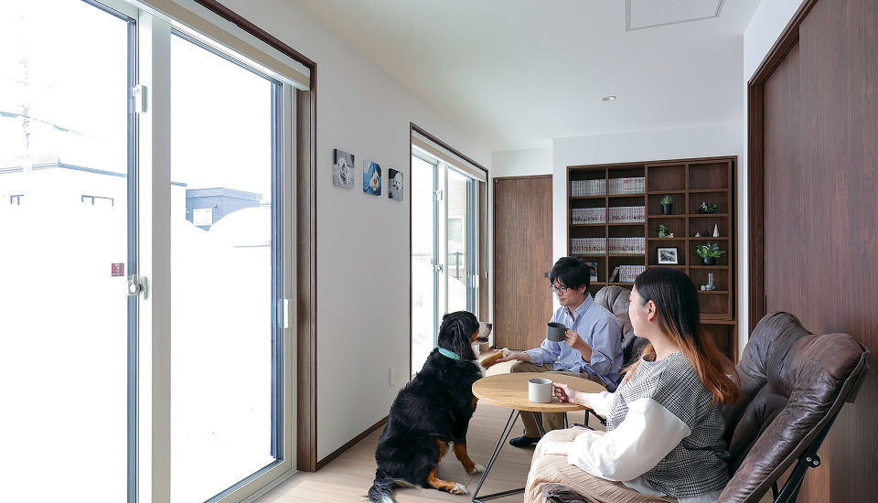 大型犬と快適に暮らす、床暖房のある広々平屋3