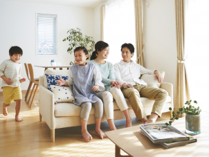 エアコンの冷たい風は出ていないのにさらっと涼しい。暑い夏でも快適に過ごせます。