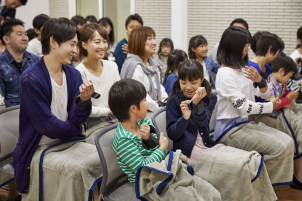 夏では体感できない床暖房とエアコン暖房の違いを、同時にご体験いただけます。