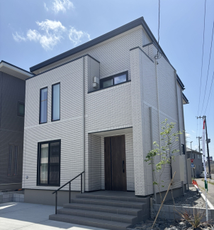 大好評！宿泊体験もできるモデルハウス！カタログでは分からない感動的な快適さをぜひ体感してください！