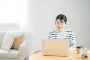 WEBでご自宅からPCやスマホでアクセス可能です!