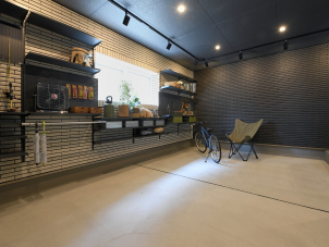 趣味のキャンプ用品やフィッシング道具・自転車も収納できるインナーガレージはいかがですか?