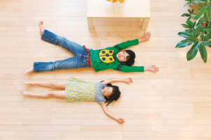 【一条のそれって本当？】

エアコンいらずで快適なのか？
オリジナルキッチンの使い心地はどうなのか？
冷めないお風呂は本当なのか？

一条の家に住んでみてご体感ください！