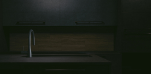 新キッチン「BLACK　LABEL」誕生
新色のキッチンが一条工務店の洗練されたデザインをより一層引き立てます。
叶えたいデザインやご要望についてもご相談可能ですので是非ご参加くださいませ。