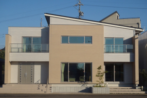 経験豊富な優秀社員がしっかりご案内させていただきます!なんでもご相談ください!