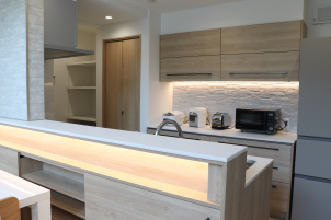 一条工務店オリジナルの「グレイスシリーズ」のキッチンです。見て・触ってご体感ください。