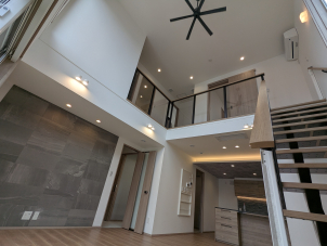 どこにいても暖かい全館床暖房で、【家から冬が無くなる】生活を、体感してみませんか？