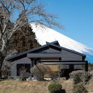 時代に左右されない普遍的な美しさと、一条工務店ならではの高い性能。機能美がもたらす、新しい平屋のスタンダード。