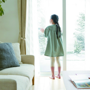 窓の外が冬でも、室内は変わらない心地よさです。