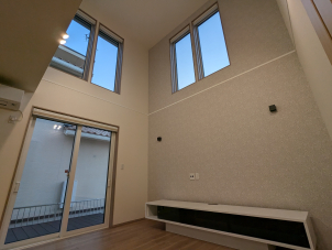 【大きな吹き抜け】
気になる光熱費や暑さ/寒さ
→一条なら大丈夫◎