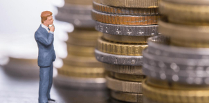 マイホームは人生で最大と言っても過言ではない高額なお買い物です。
多くの方が見落としがちなのは、建てた「後」に必ず発生する光熱費やメンテナンス費用。
これら将来の出費は、実は建てるメーカーによって全く異なってきます。
生命保険会社のファイナンシャルプランナーだからこそ、目先の「建てる時」の資金計画だけではなく、「建てた後」も旅行や趣味も楽しめるように先を見据えたご家庭ごとのプランニングが可能となります✨