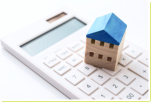 土地＋建物＋諸費用まで含めて、無理のない資金計画を一緒に立てられます。