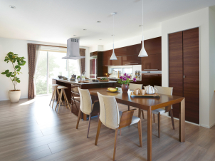 キッチンや収納の使い勝手など、リアルな生活をイメージしながらご覧いただけます！
※画像はイメージです。
