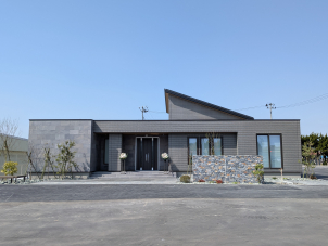 青森仕様・十和田仕様の「家は性能」の一条のおうちを是非その目でご覧ください！
