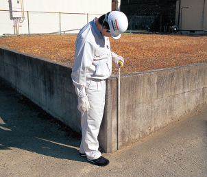 調査は資格を持ったスタッフが責任をもって実施いたします。