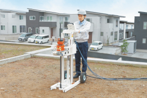 家を建てるのに一番大事な地盤の状況も無料で調査いたします！