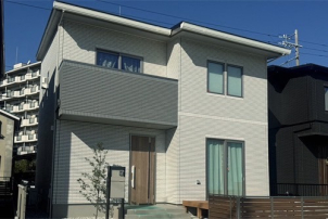②知多市コース
リアルサイズ展示場2棟同時見学会ツアー