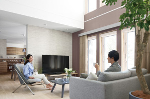 寒冷地では採用が難しいのが「吹き抜け」。そんな吹き抜けを大得意とする一条工務店の住まいをぜひ一度見学してください！