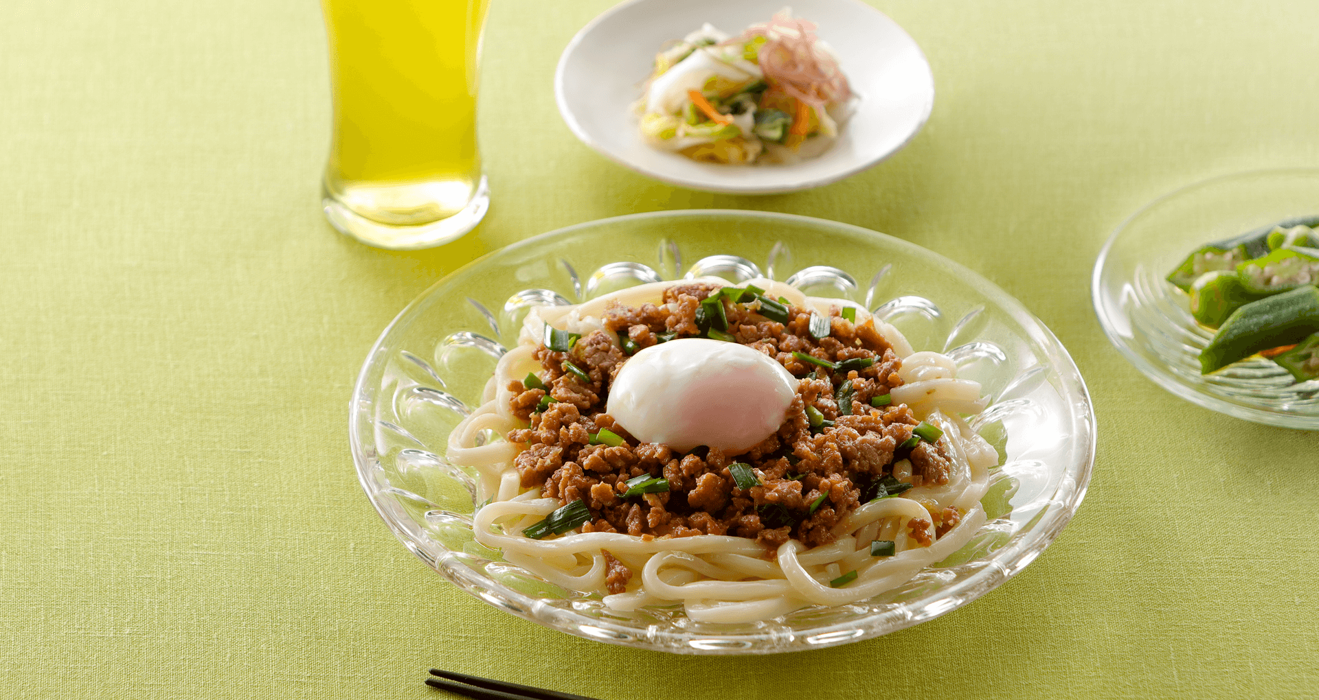 スタミナ肉みそうどん