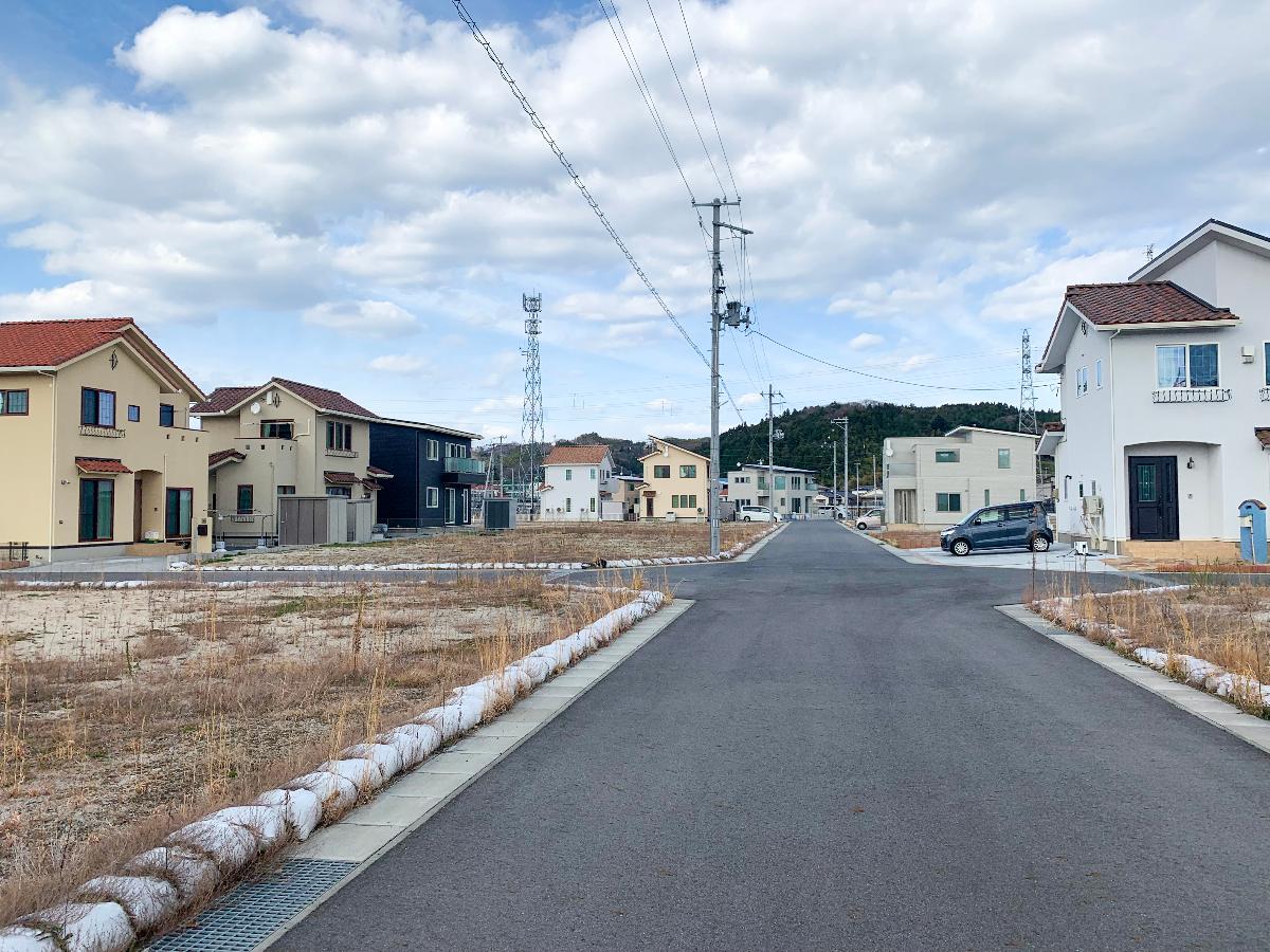 いわき市平幕ノ内 土地 10街区　南側道路　