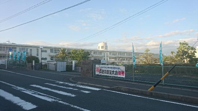 掛川市上張 土地 東中学校まで約1.7km（徒歩22分）　車通りの少ない道で登校することができます。事故などが起きにくく安全です。