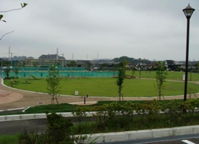 トリヴェール和泉 4期 戸建 和泉市立くすのき公園テニスコート