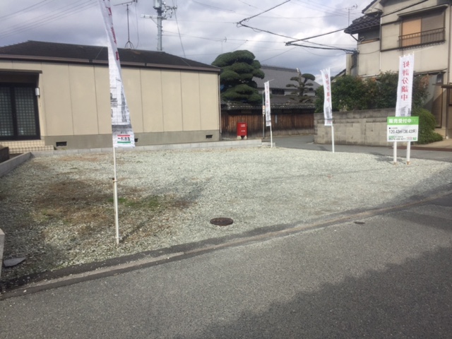 高砂市荒井町 土地 角地です！　