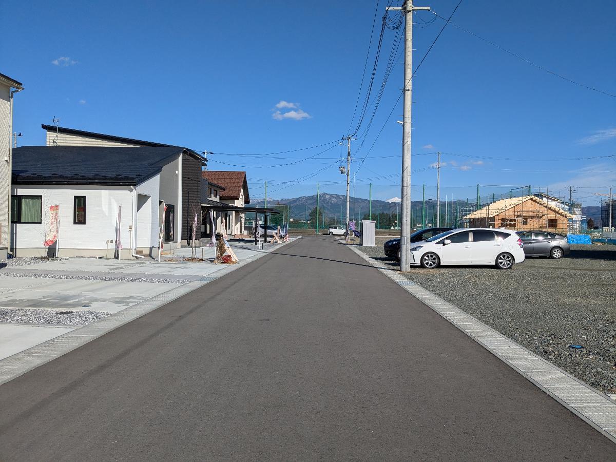 【区画7】前面道路は幅員6mです。　
