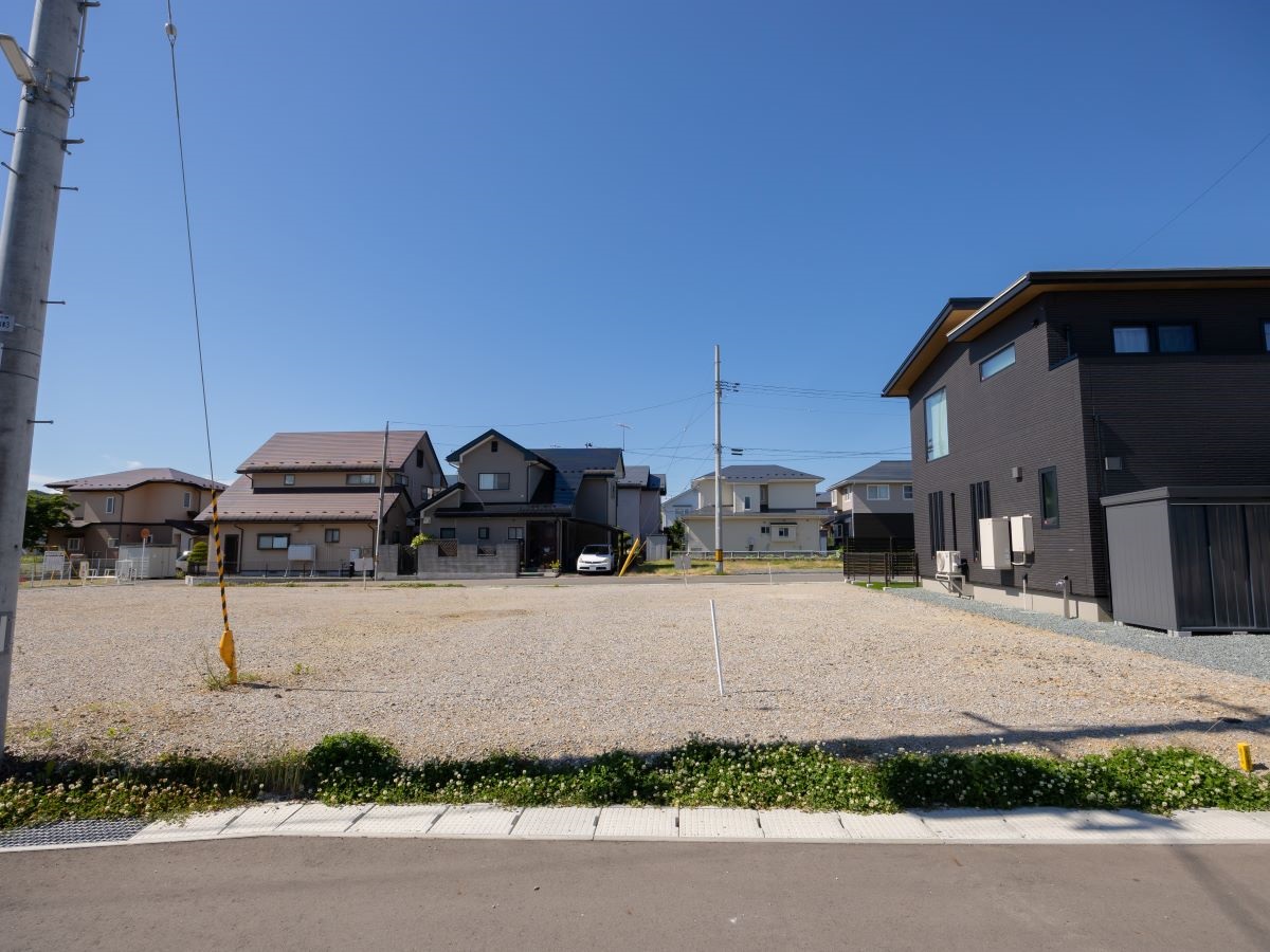 区画11：224.77㎡（67.99坪）　公園まで徒歩4分！お子様とお散歩をしながら遊びに行くのも良いですね！　