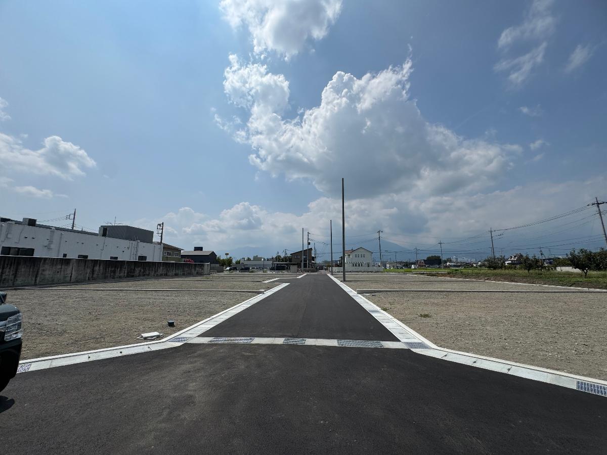 イイコトテラス昭和町河東中島