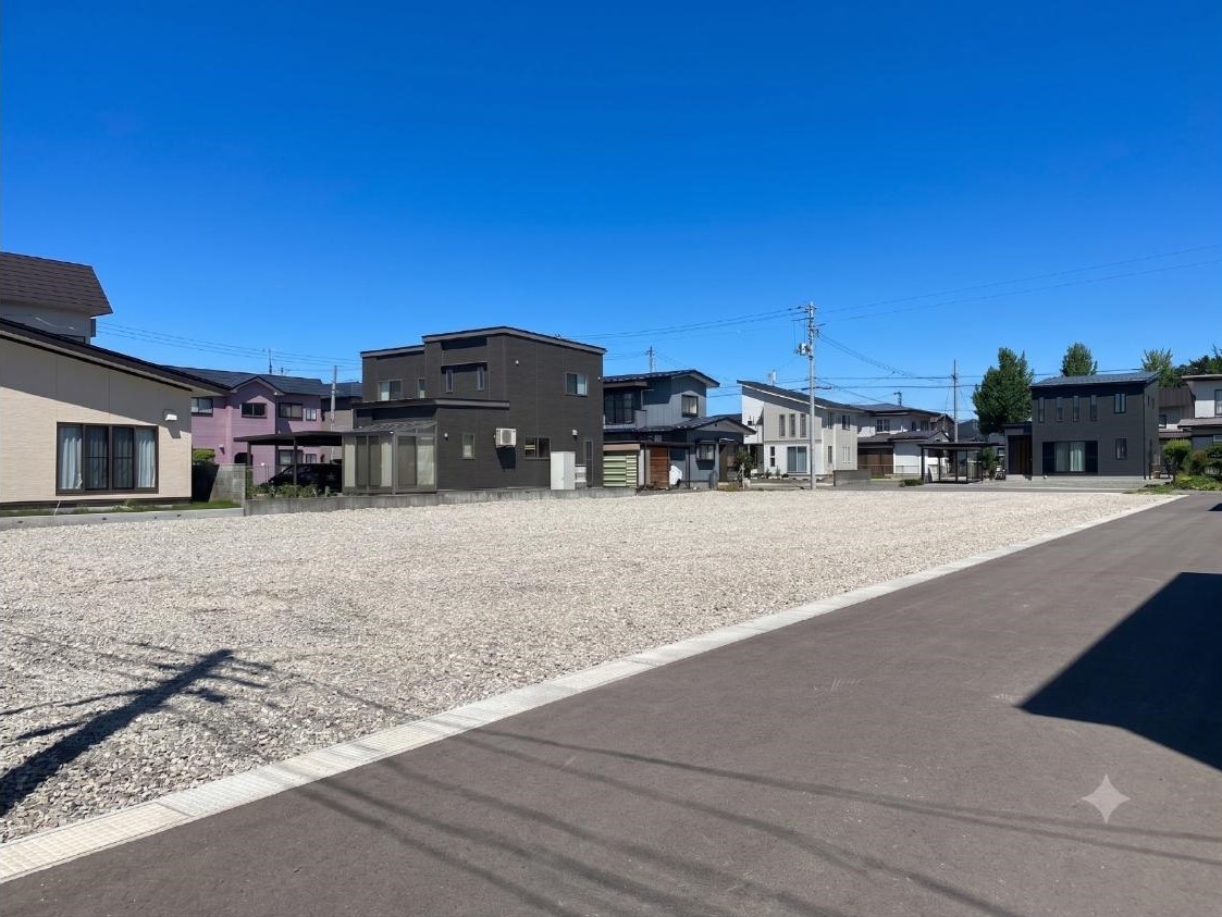 区画I・H　冬も暖かく過ごせる一条工務店の住宅で、ご家族団らんの時間を過ごしませんか。　