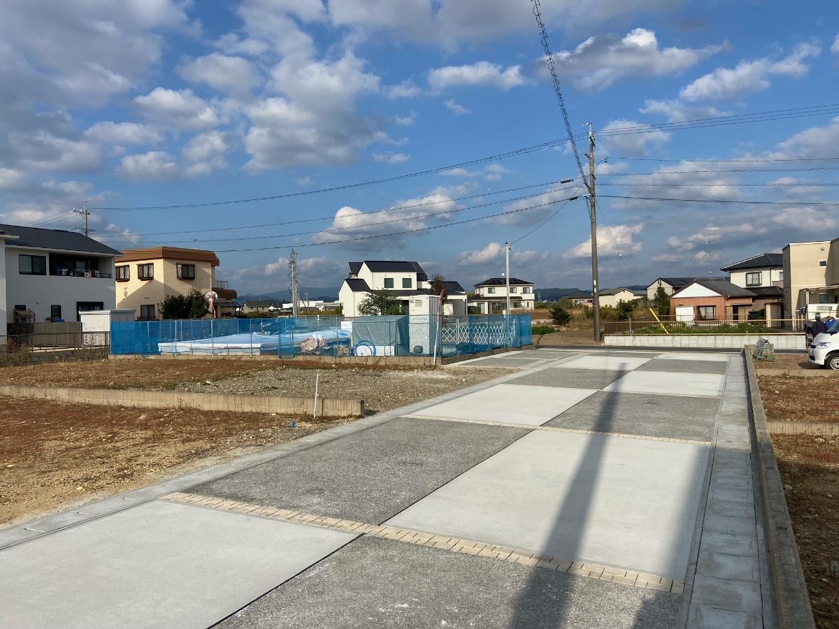 浜松市浜北区於呂 土地 区画３～５の道路舗装状況　