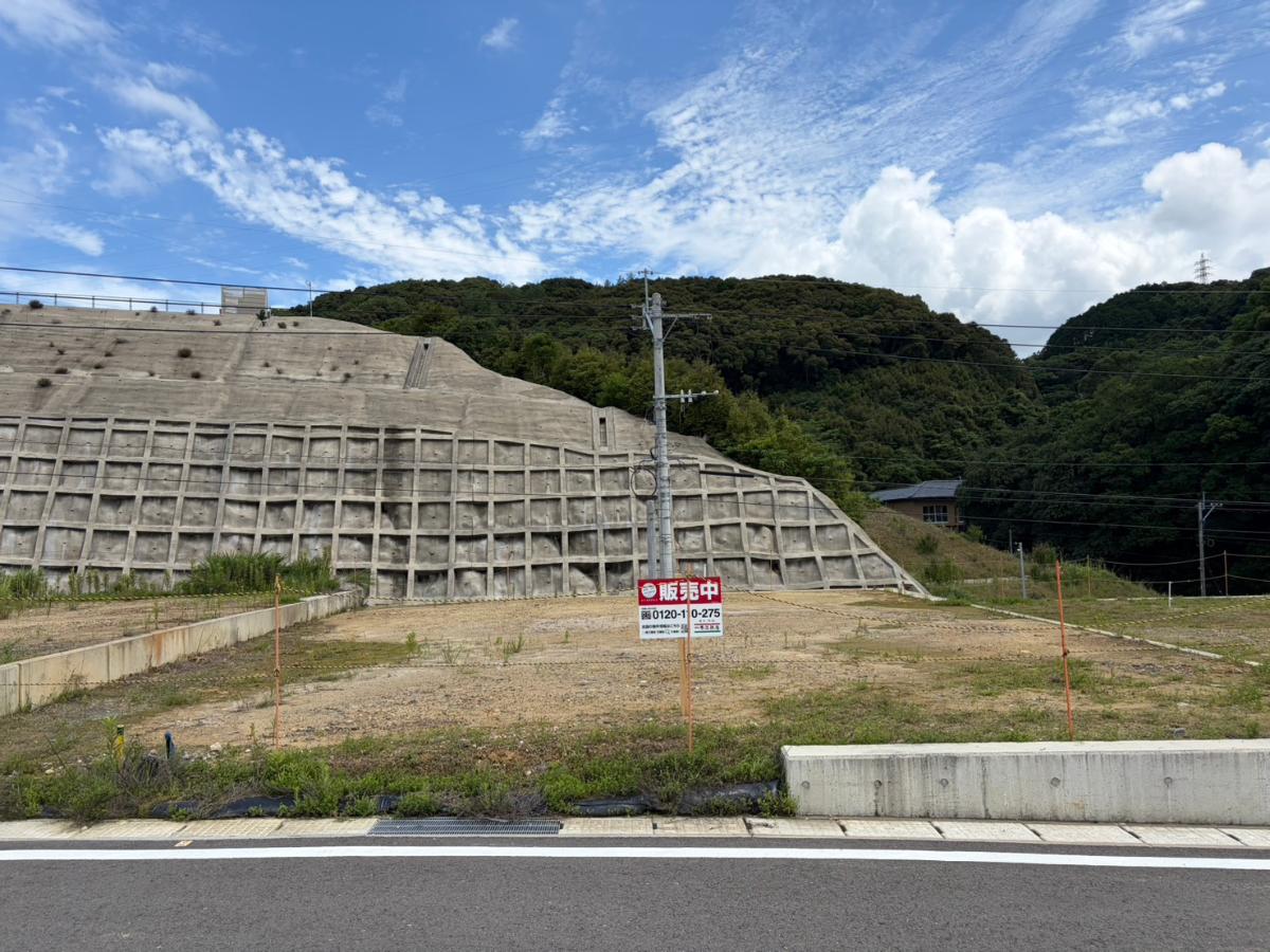 閑静な住宅街なのでオンオフの切り替えがしやすく、ご自宅では静かで心休まる時間が流れます。　