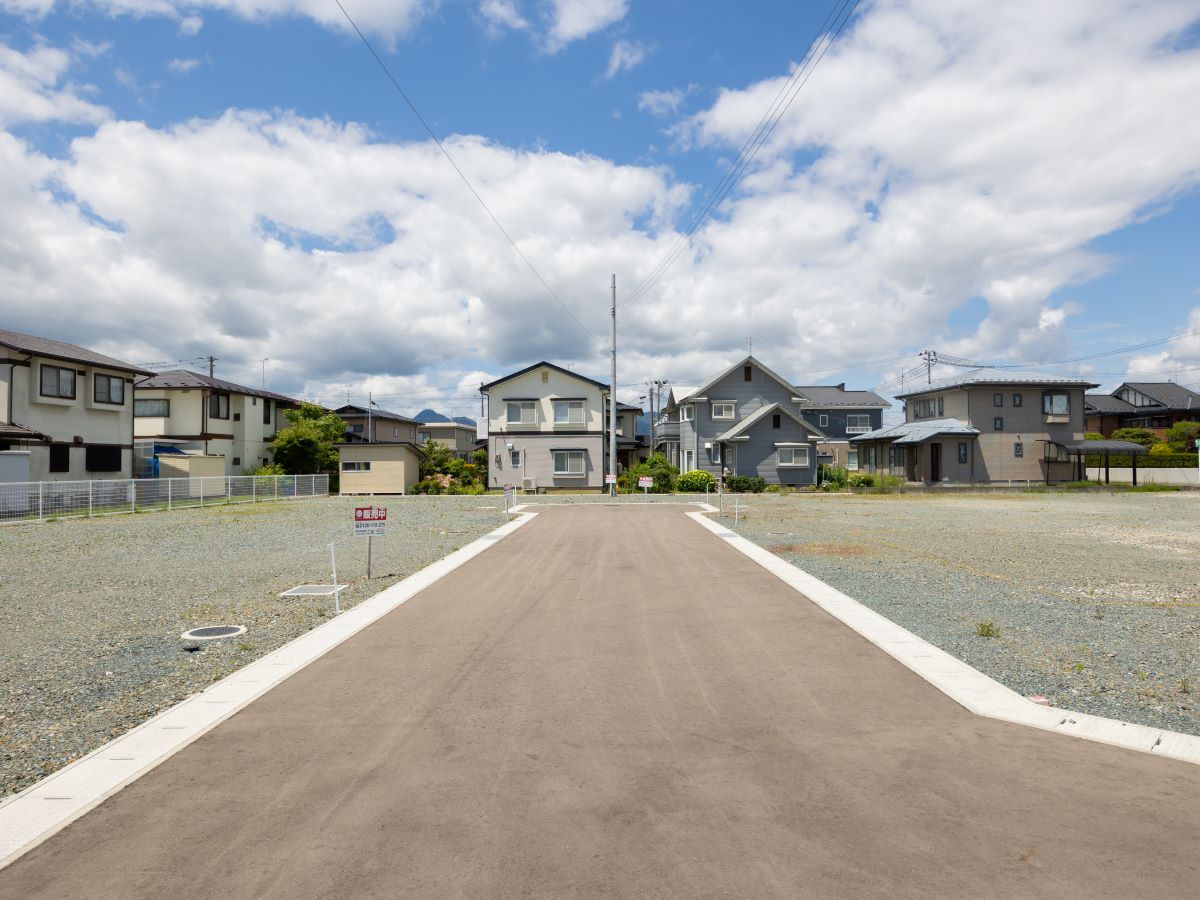 日当たりや立地など実際にご確認いただけます。ご見学予約はお気軽に♪お待ちしております！　