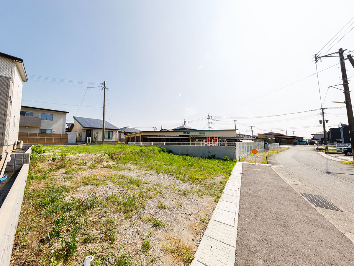 南側道路から撮影　