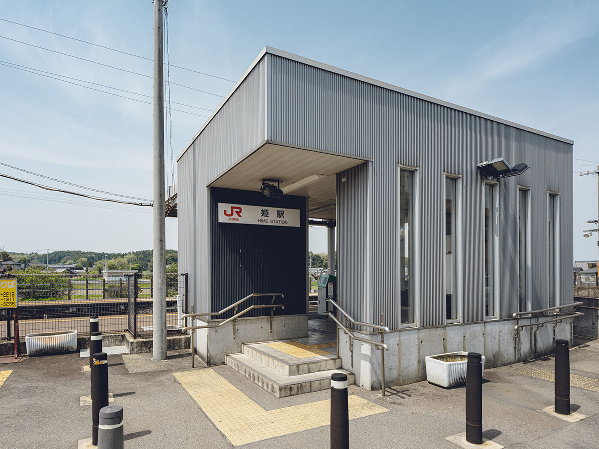 ＪＲ姫駅まで約2.8km～2.9km（徒歩35分～37分／車で約7分）　分譲地の最寄り駅となり、太多線の駅です。美濃太田駅や多治見駅にも出やすいのが魅力です！