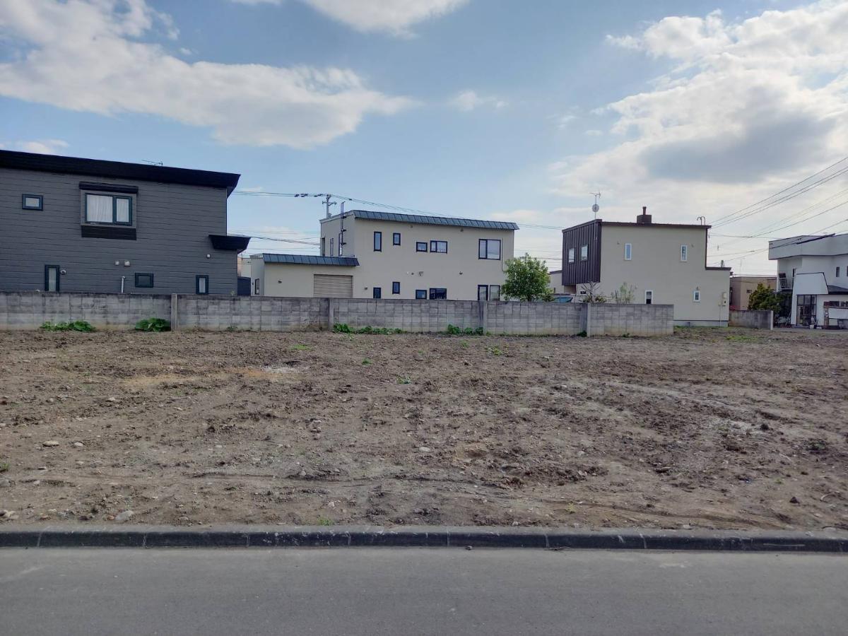 旭川市８条通２４丁目　土地