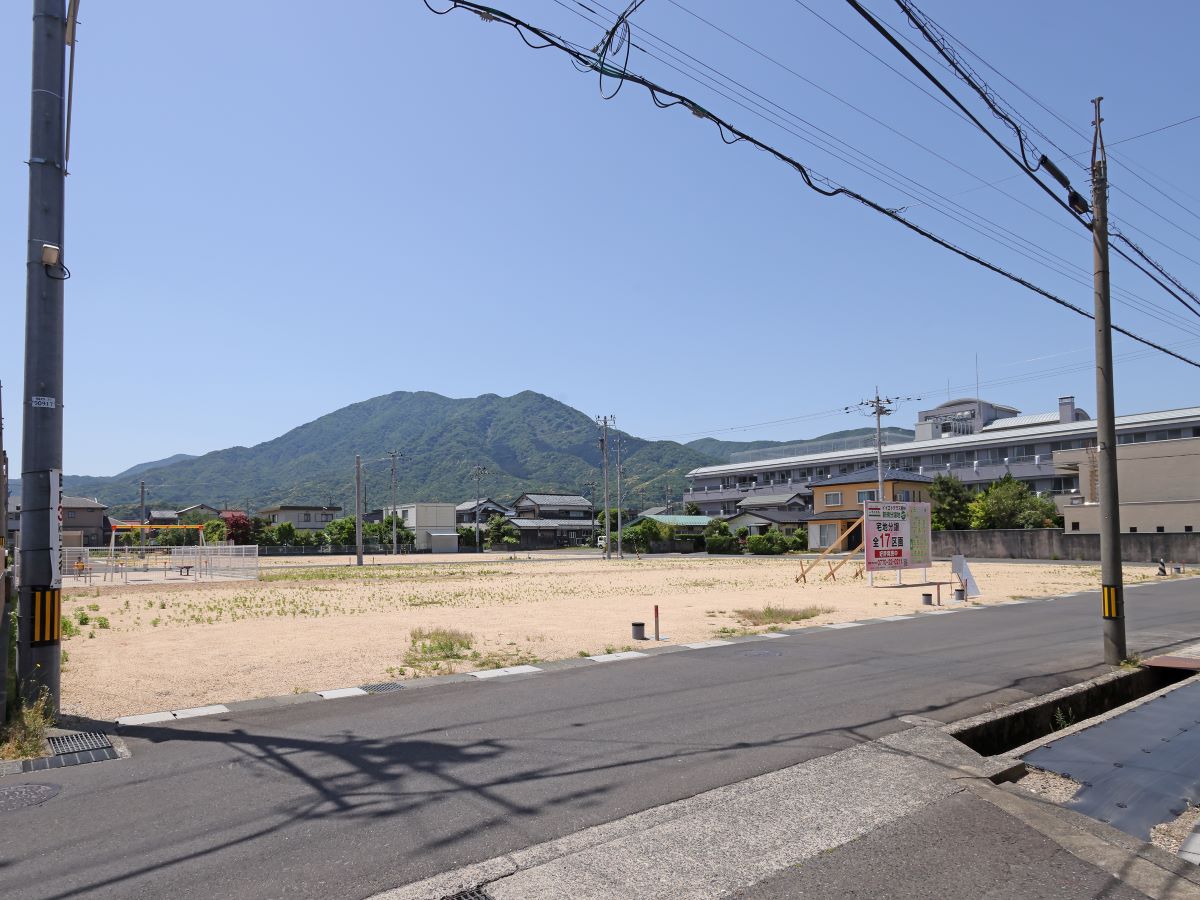 北側から撮影した分譲地全体の様子です。　