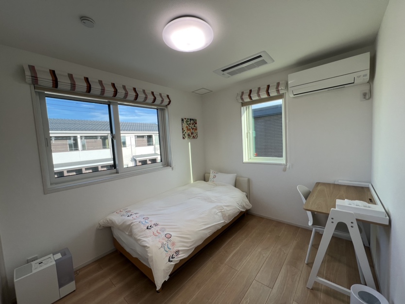 新潟市東区石山２丁目 モデルハウス 区画番号No.Ｂ 子ども部屋として使える洋室も収納が充実。
