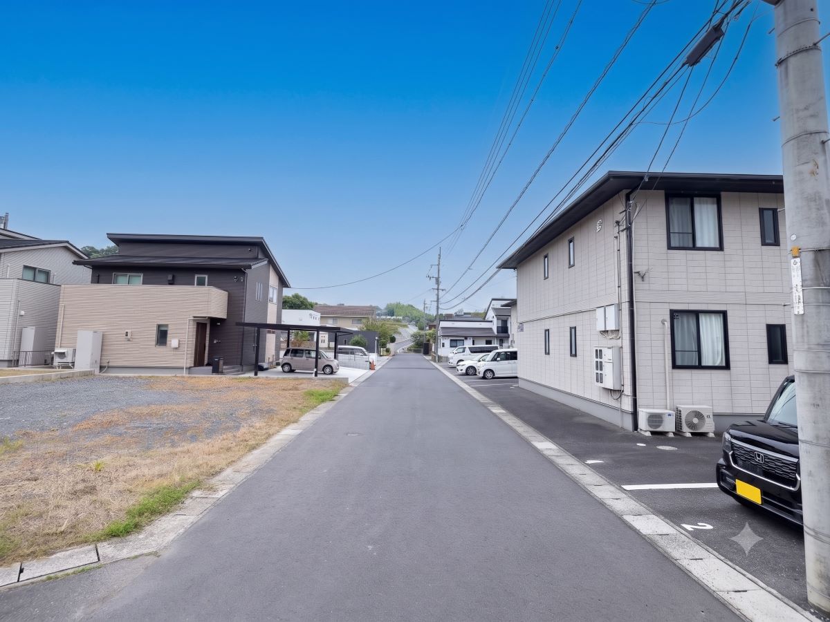 区画Aの西側道路の様子です。　