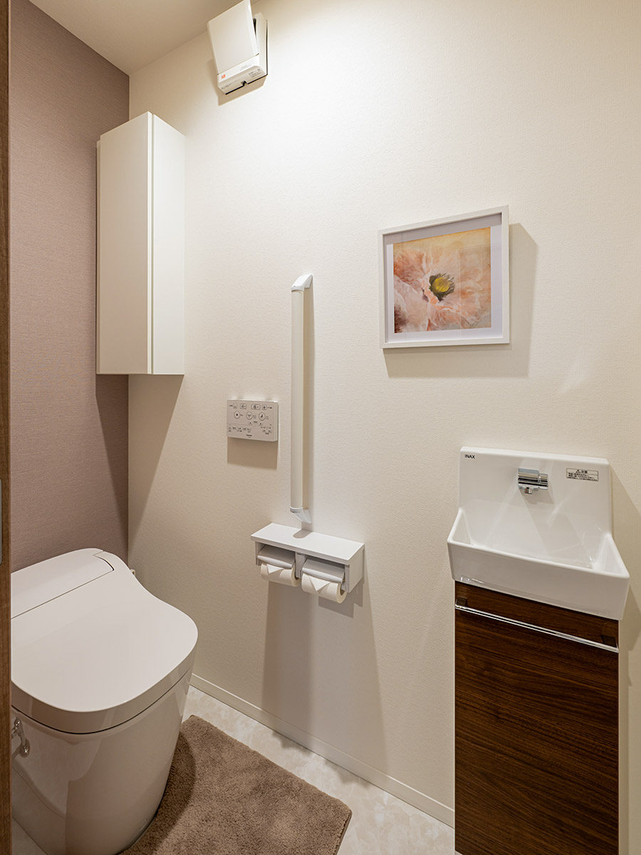 パークタウン曲渕分譲住宅 モデルハウス 区画番号No.10 1Fトイレです。