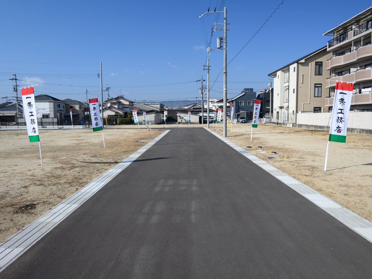 区画8～10、・24～21前面道路　