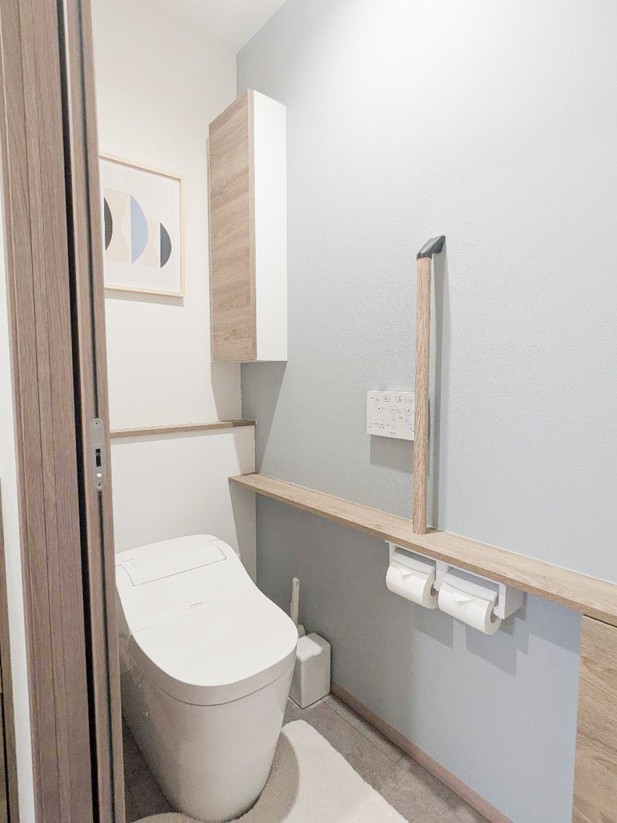 イイコトテラス成田並木 モデルハウス 区画番号No.10 すっきりとしたデザインのタンクレストイレ