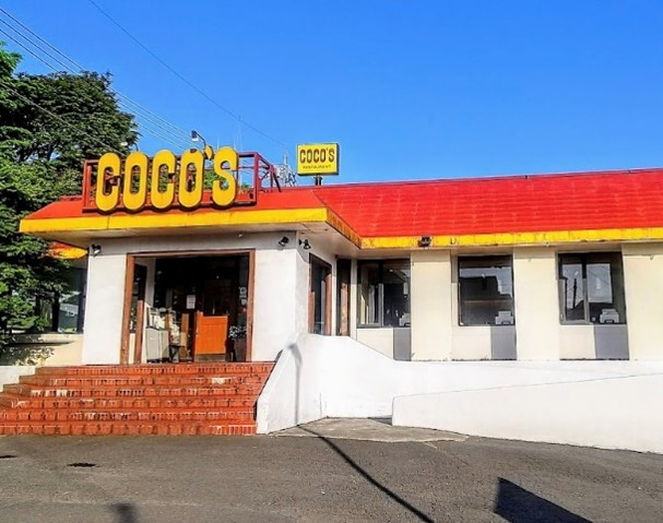 ココス御殿場店まで約500m（徒歩7分）　ビーフハンバーグステーキで有名なファミリーレストラン。
ディナーだけでなくランチもおススメ。
