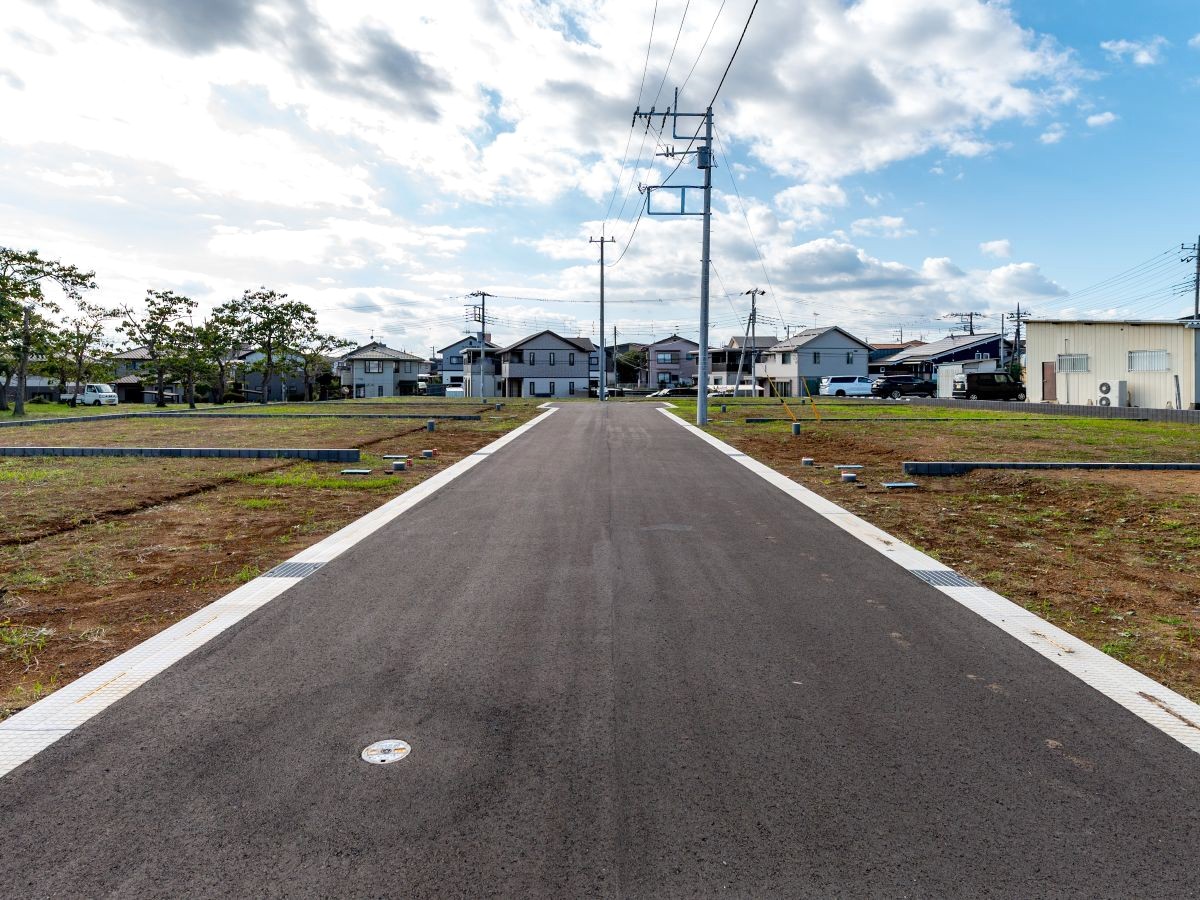 分譲地全体の様子です。穏やかな環境で閑静な住宅街です。　