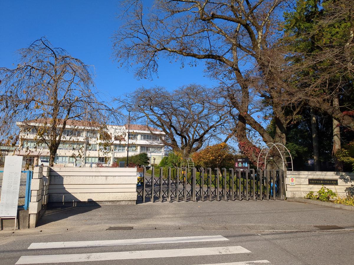 イイコトテラス宇都宮宝木本町 土地 国本中央小学校まで約180m～240m（徒歩3分）　明治43年より続く歴史ある小学校。