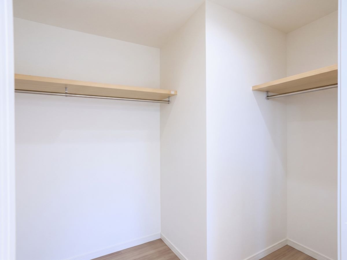 イイコトテラス新伝馬 モデルハウス 区画番号No.E 主寝室にはウォークインクローゼットがあります！