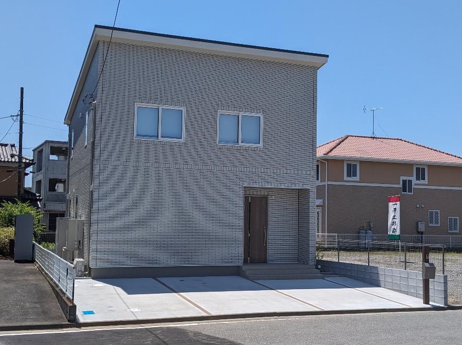 君津市南子安6丁目14番3 モデルハウス 区画番号No.4 3台駐車場確保